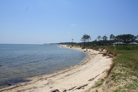 10 Beautiful Alabama Beaches You'll Enjoy Visiting This Summer