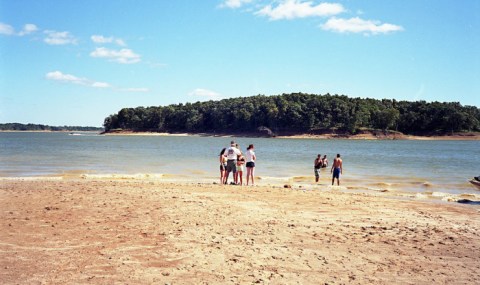 Here Are 7 Gorgeous Beaches In Iowa You Must Check Out This Summer