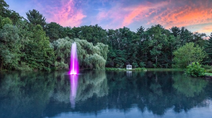 beautiful gardens in Indiana