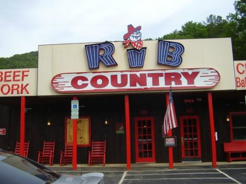 Here Are 10 BBQ Spots In Georgia That Will Leave Your Mouth Watering Uncontrollably