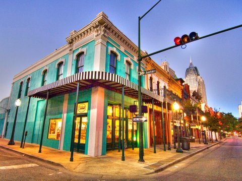 These 10 Candy Shops In Alabama Will Make Your Sweet Tooth Explode