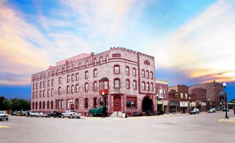 These 7 Haunted Hotels In Minnesota Will Make Your Stay A Nightmare