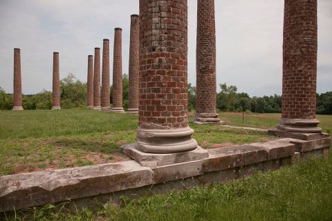 The 10 Most Terrifying, Spooky Places To Visit In Alabama This Halloween