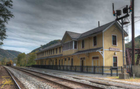 The Story Behind This West Virginia Ghost Town Will Fascinate You