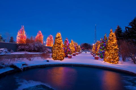 These 8 Places In Colorado Have The Most Unbelievable Christmas Lights