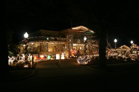 These 10 Houses In Nevada Have The Most Incredible Christmas Decorations