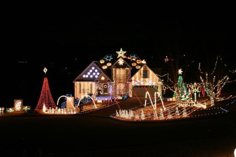 These 8 Houses In Georgia Have The Most Incredible Christmas Decorations