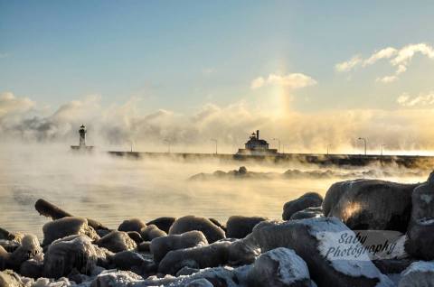 Look For This Strange But Stunning Phenomenon In Minnesota This Winter