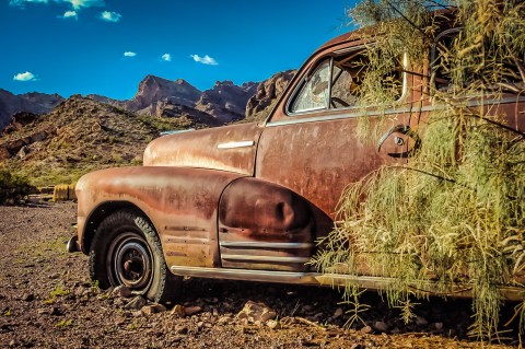 10 MORE Abandoned Places In Nevada That Nature Is Reclaiming