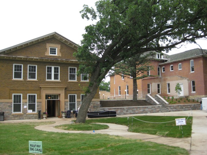 Charming Small Towns - Gary,SD