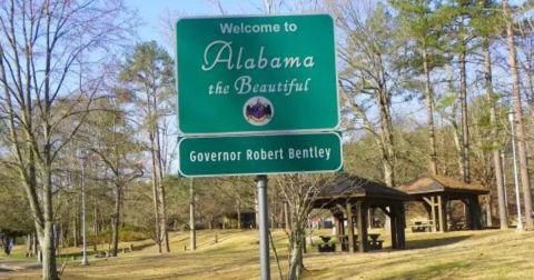 10 Extremely Weird Things Only People From Alabama Do