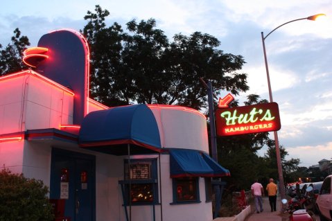 10 Retro Places In Texas That Will Take You Back In Time