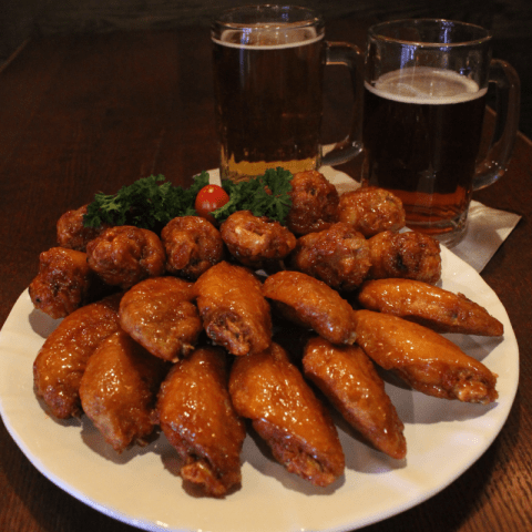 These 13 Restaurants Serve The Best Wings In Virginia