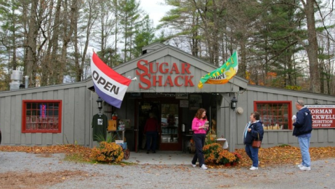 These 8 Donut Shops In Vermont Will Have Your Mouth Watering Uncontrollably 