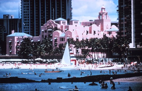 These 13 Photos Of Hawaii In The 1960s Are Mesmerizing