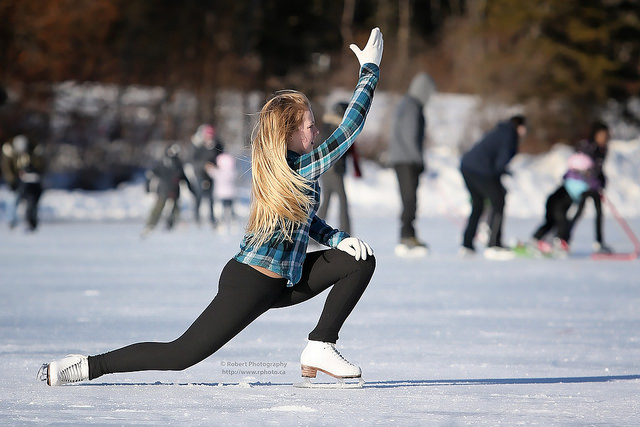 girl iceskating