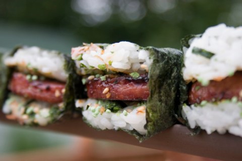 These 14 Iconic Foods In Hawaii Will Have Your Mouth Watering