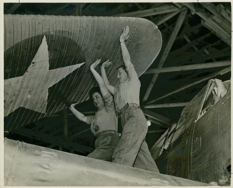 Most People Have Never Seen These 10 Photos Taken During WWII In Oklahoma