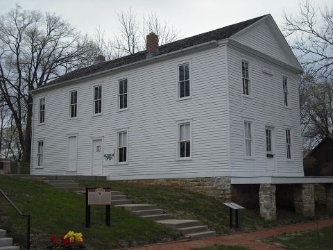 11 Historical Landmarks You Absolutely Must Visit In Kansas