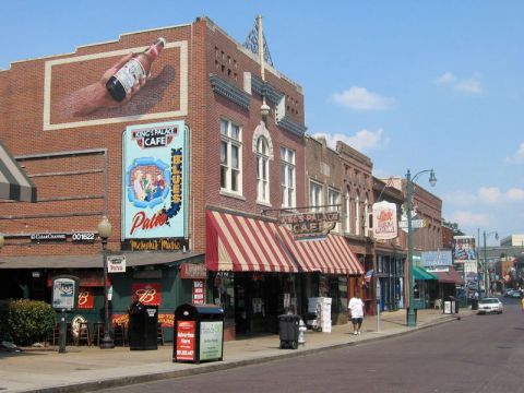 12 Historical Landmarks You Absolutely Must Visit In Tennessee