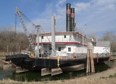 10 Historical Landmarks You Absolutely Must Visit In Nebraska