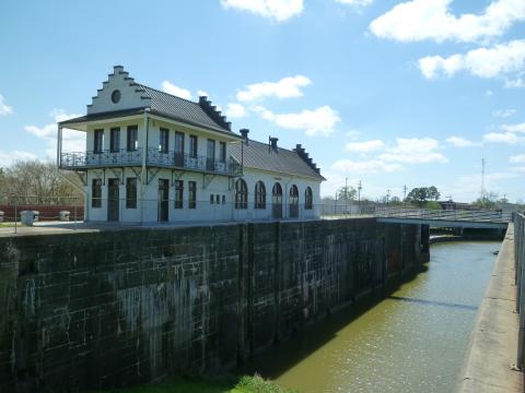 12 Historical Landmarks You Absolutely Must Visit In Louisiana