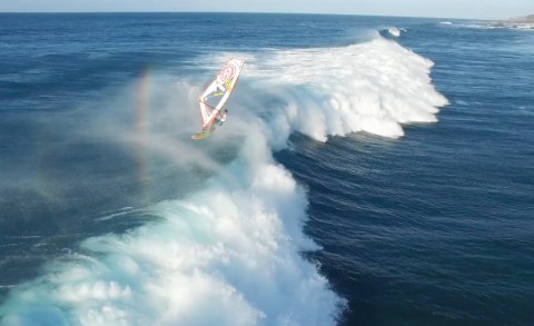 You've Never Seen Anything Like This Jaw-Dropping Footage Of Windsurfing In Hawaii