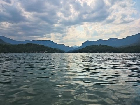 There's Something Magical About These 10 North Carolina Lakes In The Summer