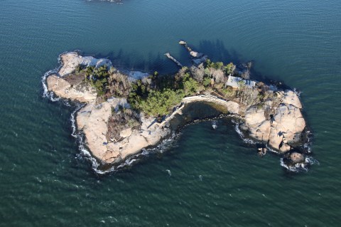 Here Are 8 Islands In Connecticut That Are an Absolute Must Visit