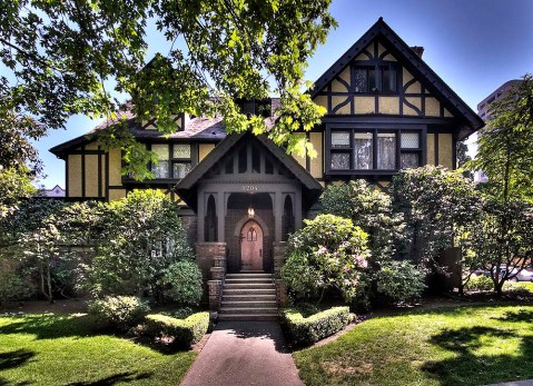 You'll Want To Visit These 8 Houses In Washington For Their Incredible Pasts