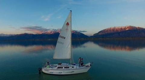 7 Unforgettable Boat Tours Everyone Must Take In Utah This Summer