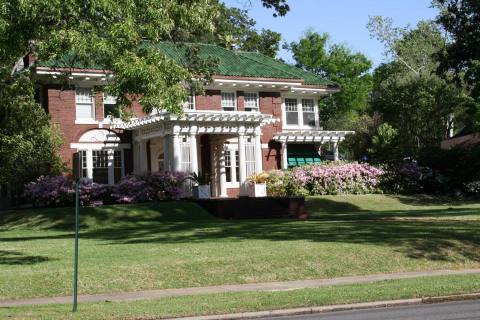 The Stories Behind These 5 Historic Districts In Louisiana Will Amaze You