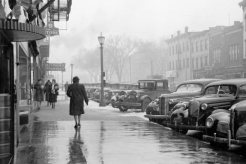 Most People Have Never Seen These 9 Photos Taken During WWII In Iowa