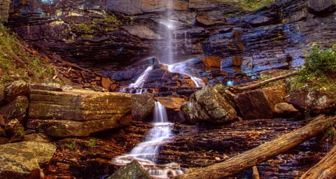 6 Incredible Hikes Under 5 Miles Everyone In South Carolina Should Take