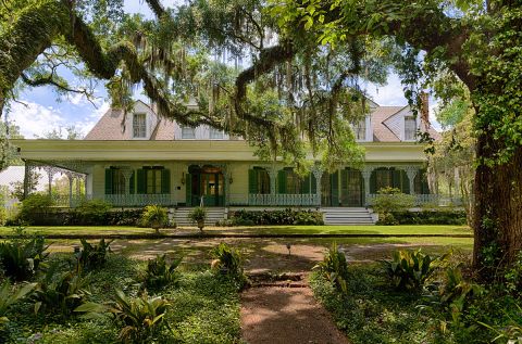 These 11 Hidden Gems in Louisiana Hold Historic Keys To The Past