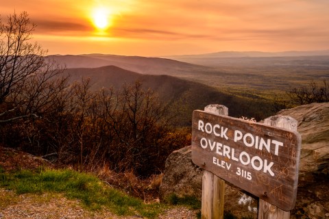 These 10 Scenic Overlooks In Virginia Will Leave You Breathless