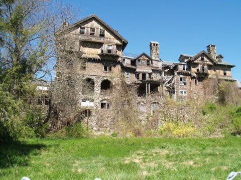 What Was Discovered Inside This Abandoned Girls School Is Hauntingly Beautiful... And Deadly