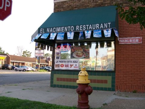 10 Mom & Pop Restaurants In Michigan That Serve Home Cooked Meals To Die For