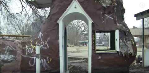 What This Footage Captured At This Abandoned Kansas Park Is Truly Grim