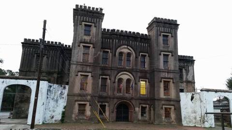 The History Behind This Haunted South Carolina Jail Is Seriously Creepy