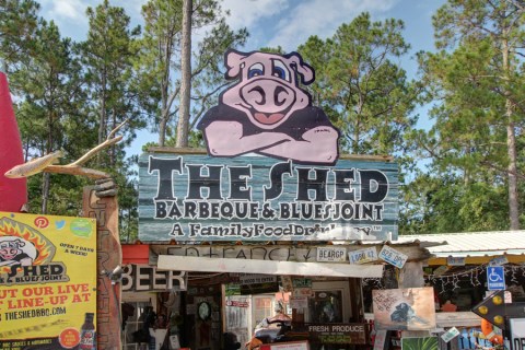 This Unique Mississippi Restaurant Has The Most Amazing BBQ