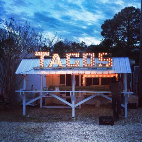 This Tiny Shop In Virginia Serves Tacos To Die For