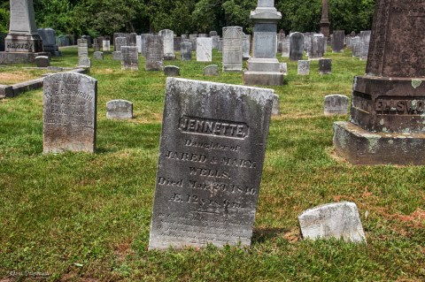 These 11 Haunted Cemeteries In Tennessee Are Not For the Faint of Heart