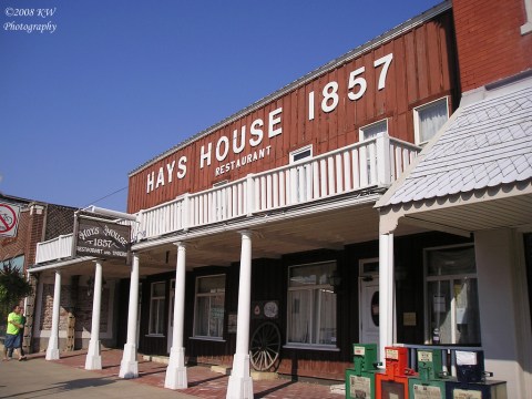 The Oldest Restaurant In Kansas Has A Truly Incredible History