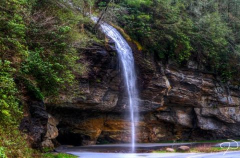 13 Destinations Everyone In North Carolina Needs To Visit This Summer