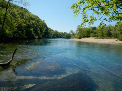 These 10 Gorgeous Waterfront Trails In Missouri Are Perfect For A Summer Day