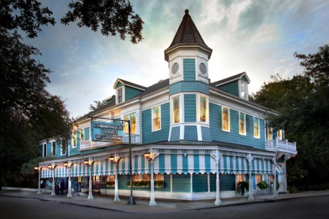 There’s No Restaurant In The World Like This One In New Orleans