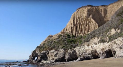 This Secret Sea Cave Near San Francisco Is A Must Visit