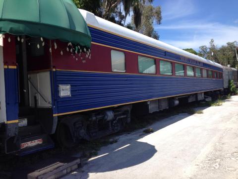 An Exciting Themed Restaurant In Florida, Bob’s Train Is One-Of-A-Kind