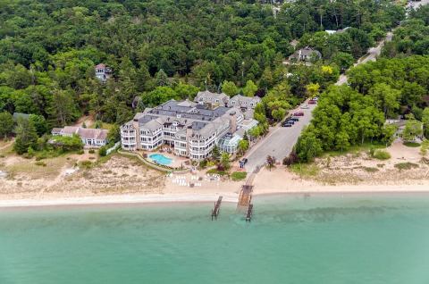 This Remote Restaurant In Michigan Will Take You A Million Miles Away From Everything